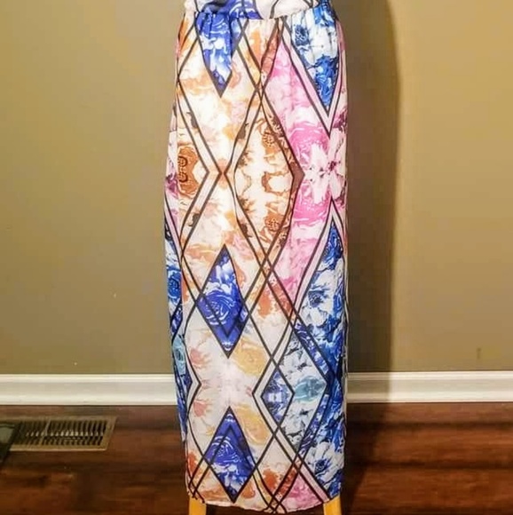 Lily Rose Halter Style Abstract Maxi Dress Sz Sm - Picture 5 of 6